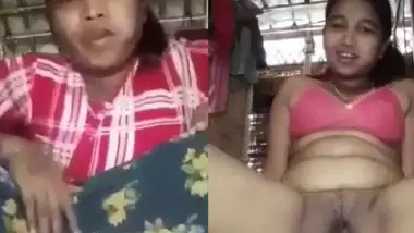 Guwahati Girl Showing Her Naked Pussy Indian Sex Video