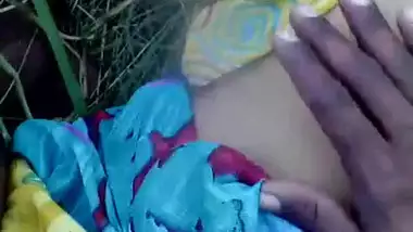 Sardarni With Her Husband Fucking In Outdoor Fields In Amritsar indian sex  video