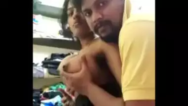 Tamilnadusareeauntysex - Nude Hairy Tamil Bhabhi Enjoyed By Devar indian sex video