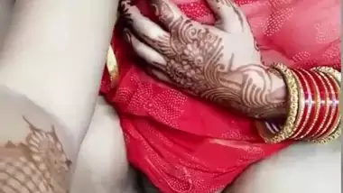 Bareza Com Xxx Video - Raajsingh5566 Showing Boobs Through Red Net Saree Masturbating On Stripchat  Show indian sex video