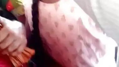 Tamil Bus Mms - Tamil Oldman Grouped Young College Girl In Bus indian sex video