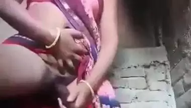 Xxxdesidehati - Desi Porn Of Dehati Bhabhi Who Has Xxx Fun With Rolling Pin In Pussy indian  sex video