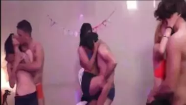 Nri Grops Sex Video - Watch and Download Group sex Amateur Indian Girls at goindian.net