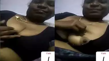 Indian Widow Video Calling Sex - Telugu Hot Aunty On Video Call indian sex video
