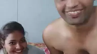 Whatsapp Xx Video - Desi Lovers Whatsapp Viral School X Video awesome indian porn at  Goindian.net