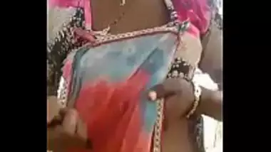 Rajasthan Village Aunty Showing Her Hairy Cunt indian sex video