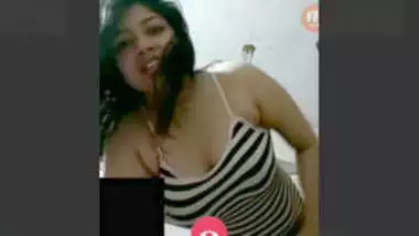 Mammisonsex - Beautiful Indian Girl Showing On Video Call indian sex video