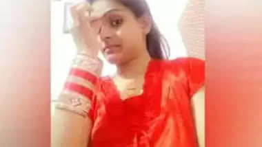 Live Video Col Sax 3gp King - New Marriage Couple Video Call Wife Change Clothes indian sex video