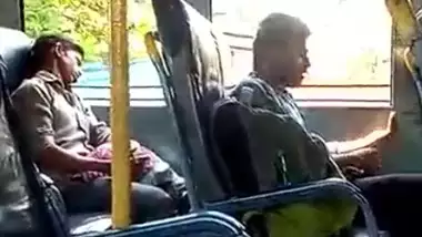 Kerala Bussex - Another Tarki Guy Masturbating In Bus While Knowing Side Passanger Girl  Recording indian sex video
