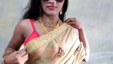 Jabardasti Wala Sexy Video Saree Mein - Desi Bhabhi Ko Saree Kholke Nanga Karke Rape Kiya awesome indian porn at  Goindian.net