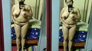 Aunty nude before mirror viral video making for lover