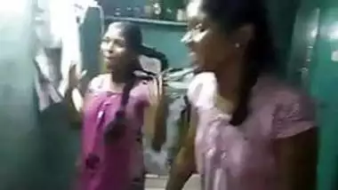 Tamil Lesibian School Girls With Audio Viral 2018 indian sex video