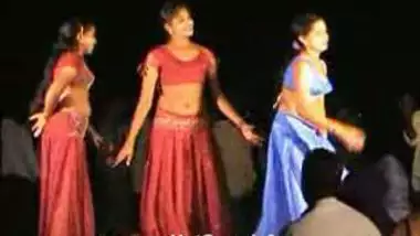 Telugu Xxx Sex With Girls - Telugu Hot Girls Night Stage Dance 4 indian sex video