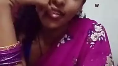 Cute Girl In Saree Doing Seflesmp4 indian sex video