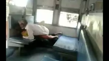 Train Sex Nepalese - Tharki Old Uncle Fucking Co Passenger In Train indian sex video