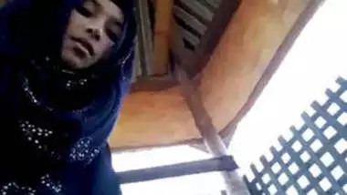 380px x 214px - Bangladeshi Gf Riding On Lover In Outdoor Public Park With Bangla Talk  indian sex video
