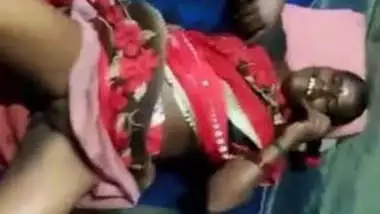 Tamil Mom Sex - Tamil Mom Pussy Video Record By Son indian sex video