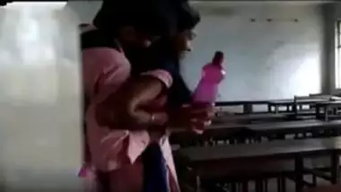 Tamil College Girl Boobs Pressed In Classroom indian sex video