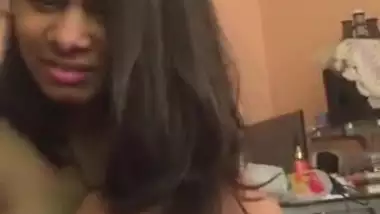 Milfuxx - Extremely Cute Babe With Sweet Voice Sucking Talking indian sex video