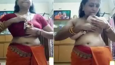 Mami Big Milk Sex - Tamil Iyer Maami Showing Milky Boobs Viral Clip indian sex video
