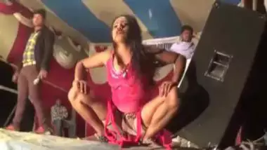 Hot Bhojpuri Record Dance At Midnight indian sex video