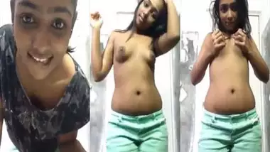 Srilankan Girl Striptease Video For Her Boyfriend indian sex video