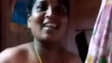 Coimbatore Girls Sex Mobile Videos Download - Coimbatore Tamil Wife Caught Showing Nude By Lover indian sex video