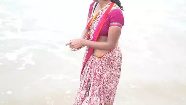 Wet Aunty At Juhu Beach Movies Video2porn2 indian sex video