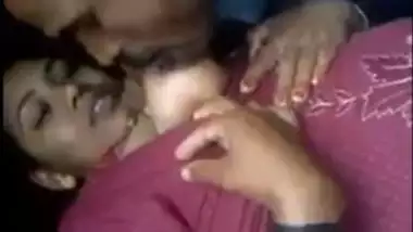 Xxx New Malayalam Boob Suck - Sexy Mallu Chechi Boobs Sucked By Servant indian sex video