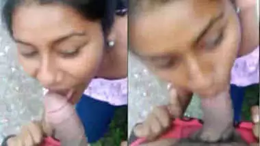 Nagpur Sex Video - Nagpur College Girl Munni Sucking Her Senior Dick In Open Part 1 indian sex  video