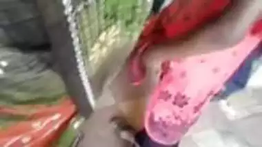 Kerala Pornkey Hd - Satin Girl Fingering Her Pussy In Public indian sex video