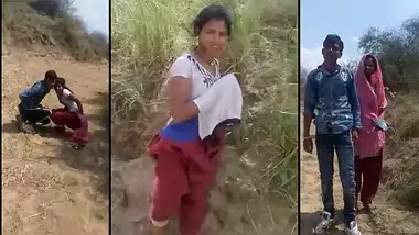 Lokaldesimms - Village Lovers Caught By Voyeur Outdoors In Viral Desi Mms Video indian sex  video