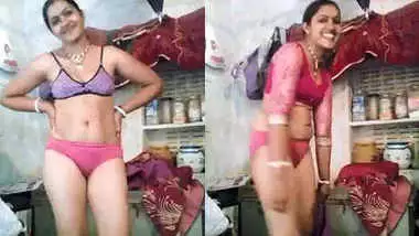 Bhabhi Underwear - Desi Bhabhi In Bra And Panty indian sex video