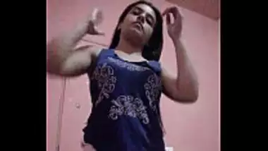 Punjabi Girl Rithika Taking Off Her Clothes indian sex video