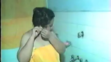 Thanjavur Sex Videos - Tamil Thanjavur Aunty Sex awesome indian porn at Goindian.net