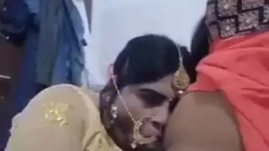 Desi Tranny Sex - 2 Desi Shemales Enjoying indian sex video