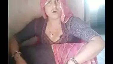 Rajasthanixnxx Com - Rajasthani Village Wife Fun indian sex video