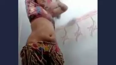 380px x 214px - Desi Village Girl Bath Video indian sex video
