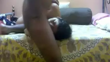 Kanpur Couple Free Porn Sex In Their Bedroom indian sex video